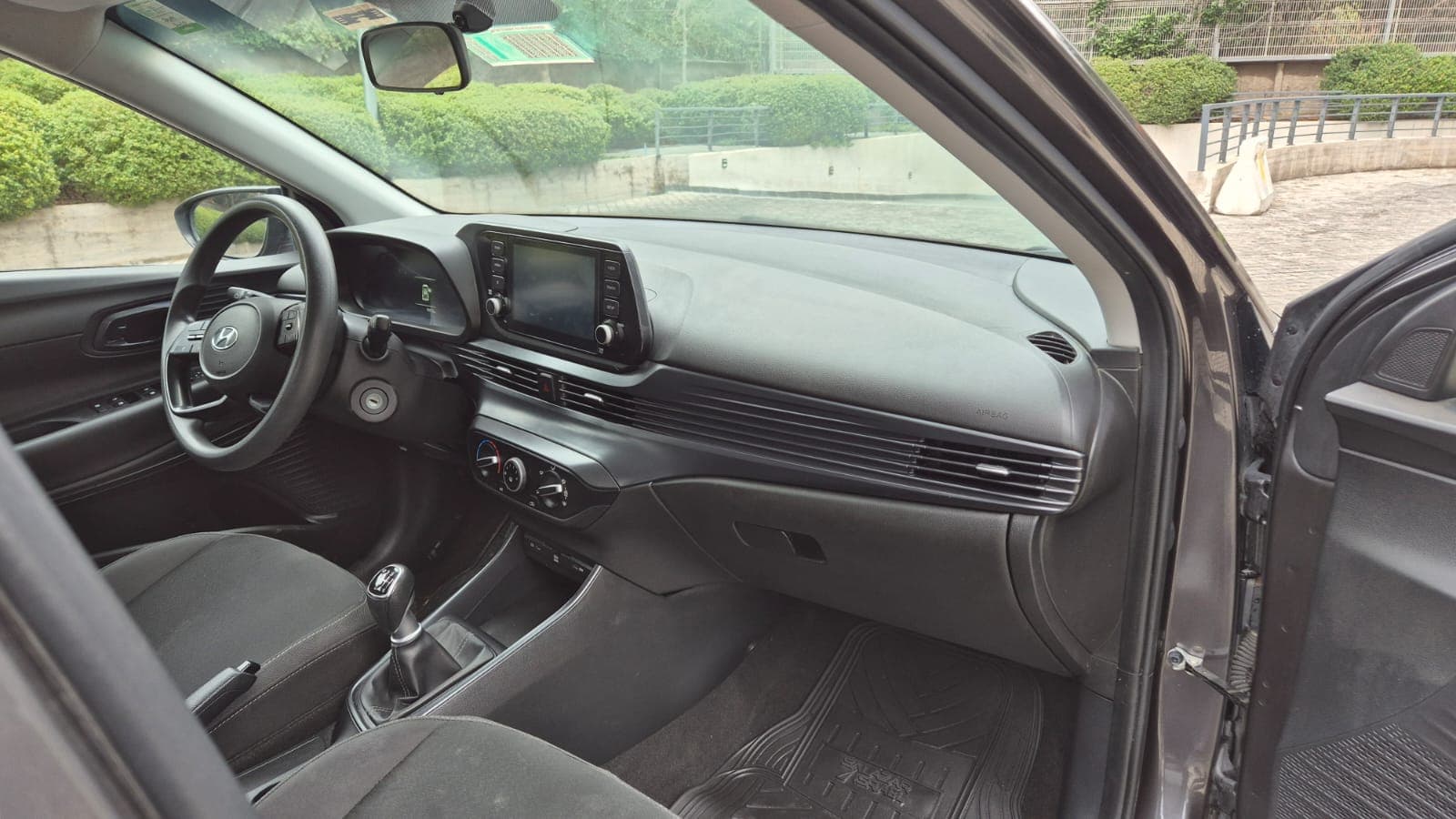 Hyundai i20 HB - foto 5